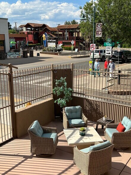 More Photos Of 1039 N Main St, Cottonwood Storefront Retail Residential For Sale