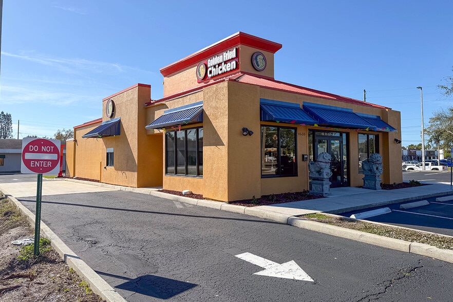 Primary Photo Of 4535 E Bay Dr, Clearwater Restaurant For Sale