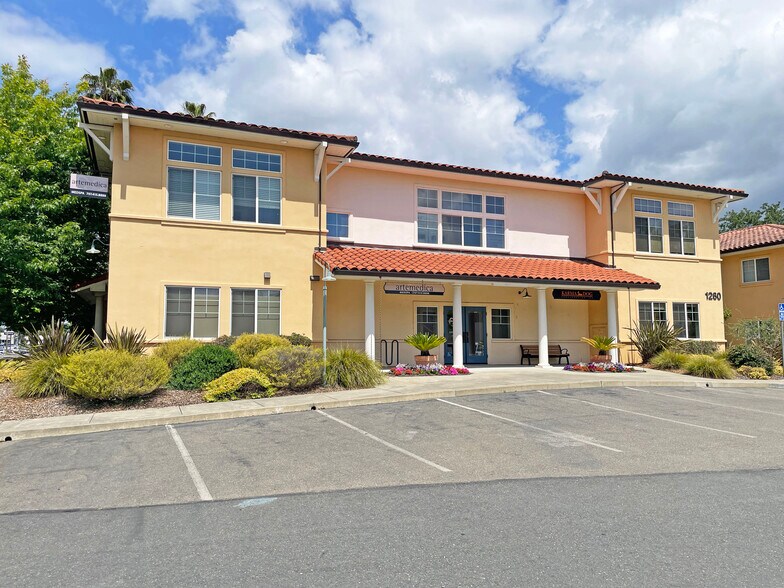 Primary Photo Of 1260 Healdsburg Ave, Healdsburg Office For Lease