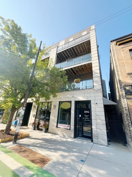 More Photos Of 2104 W Belmont Ave, Chicago Apartments For Lease