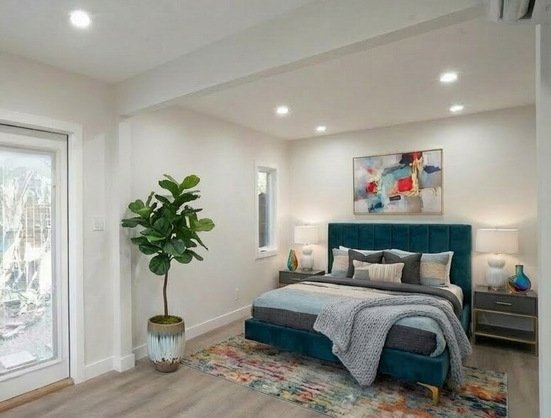 More Photos Of 6043-6053 Selma Ave, Los Angeles Apartments For Sale