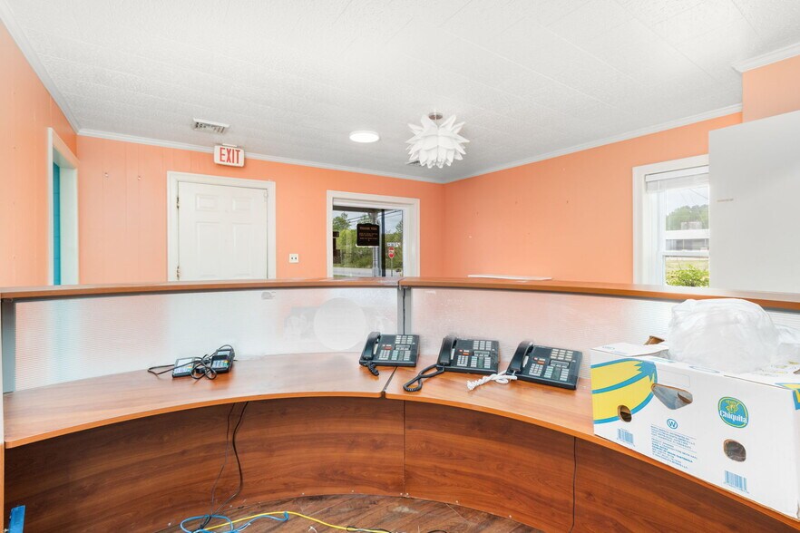 More Photos Of 101 Lea Rd, Kenbridge Rehabilitation Center For Sale