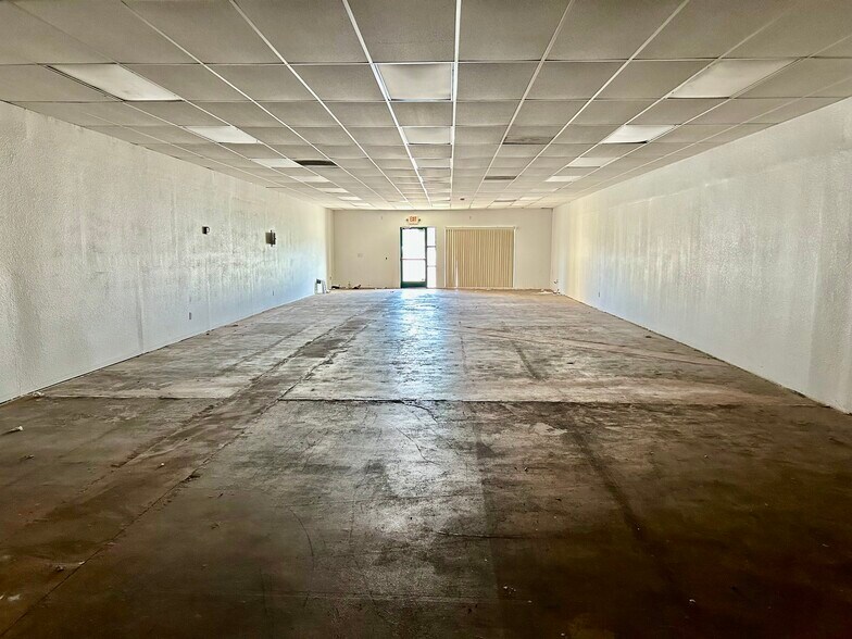 More Photos Of 4445-4447 Auburn Blvd, Sacramento Storefront For Lease