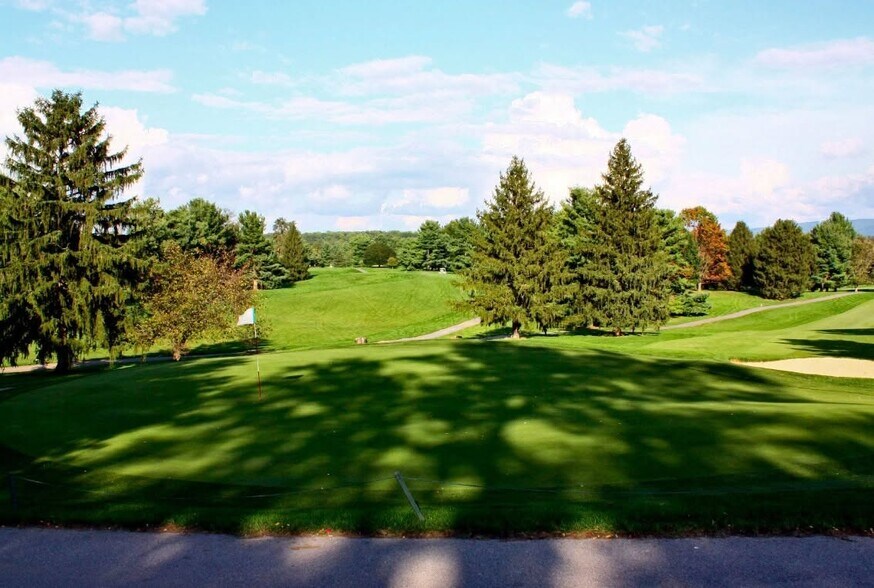 More Photos Of 134 Golf Club Cir, Front Royal Golf Course Driving Range For Sale