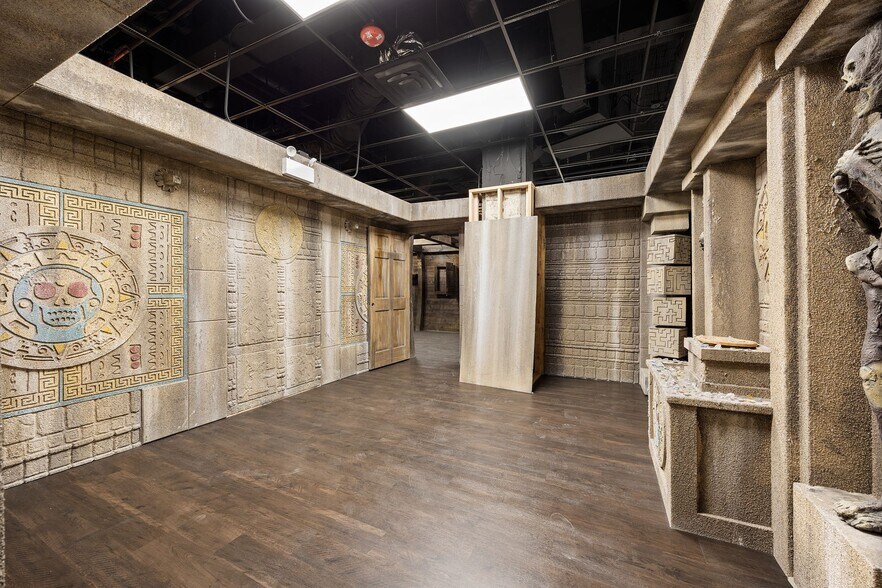 More Photos Of 59 E Van Buren St, Chicago Apartments For Lease