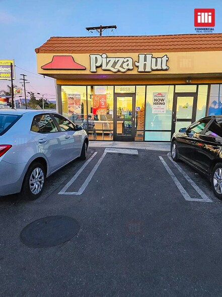 More Photos Of 8646-8658 Woodman Ave, Arleta Freestanding For Lease