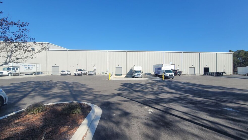 More Photos Of 2100 Enterprise Dr NE, Leland Warehouse For Lease