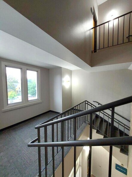 More Photos Of 1619 Dayton Ave, Saint Paul Medical For Lease