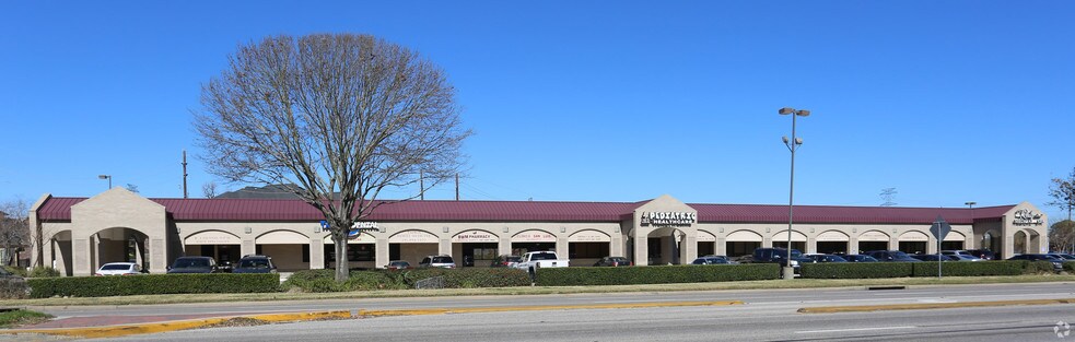 More Photos Of 11700-11900 FM 1960 Rd W, Houston Medical For Sale