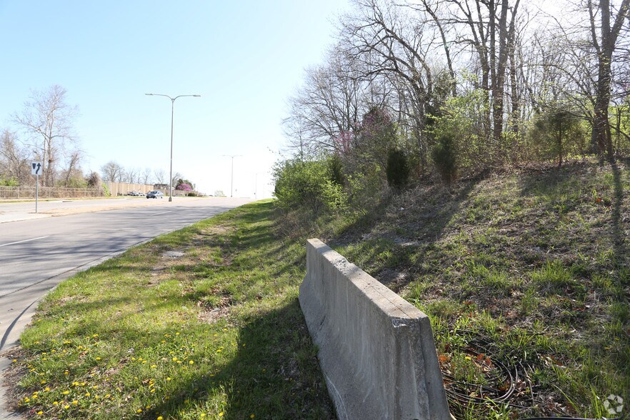 More Photos Of 19500 E Us-40 Hwy, Independence Land For Sale