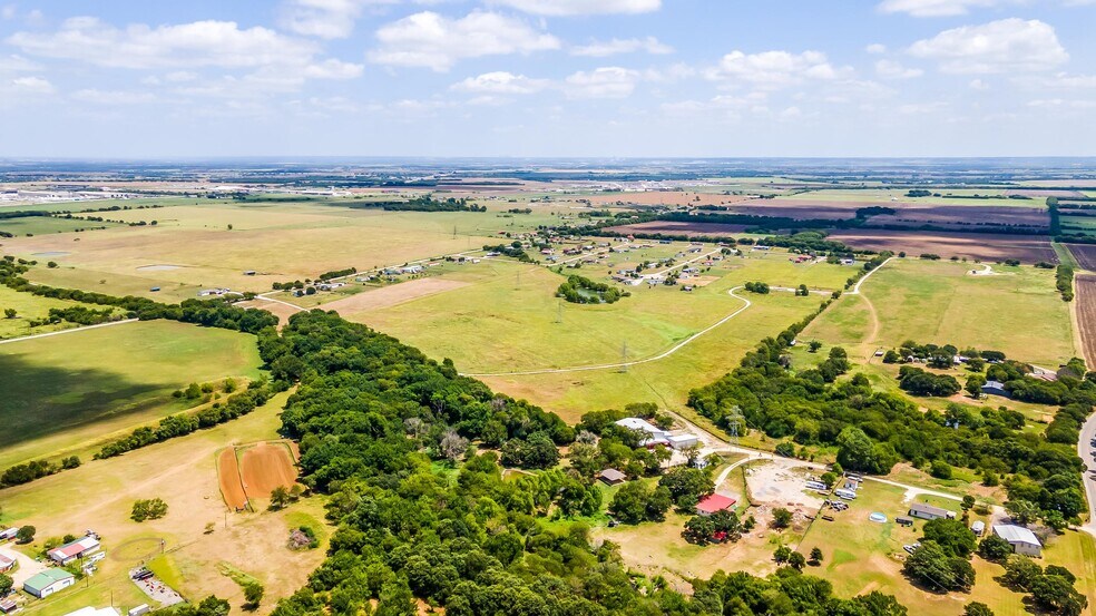 More Photos Of 8306 County Road 109, Alvarado Land For Sale