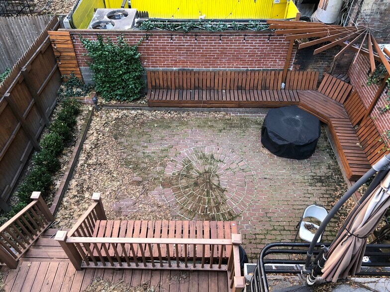 More Photos Of 36 Bedford St, New York Apartments For Sale