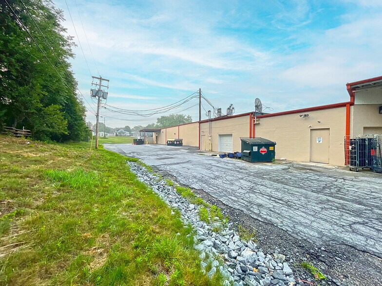 More Photos Of 600 Mountain Rd, Harrisburg Unknown For Lease