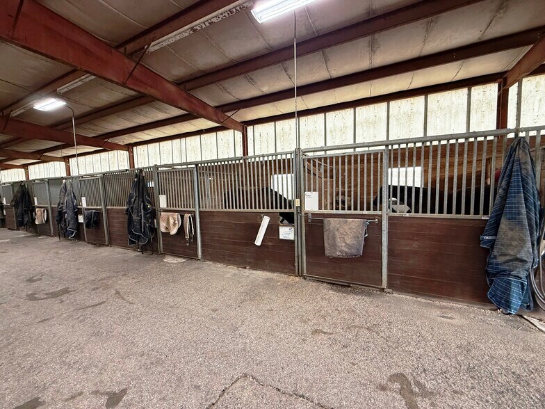 More Photos Of 12310 Gammon rd, Providence Horse Stables For Sale