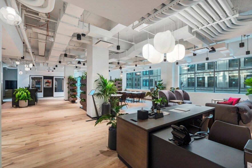 More Photos Of 325 Hudson St, New York Coworking Space