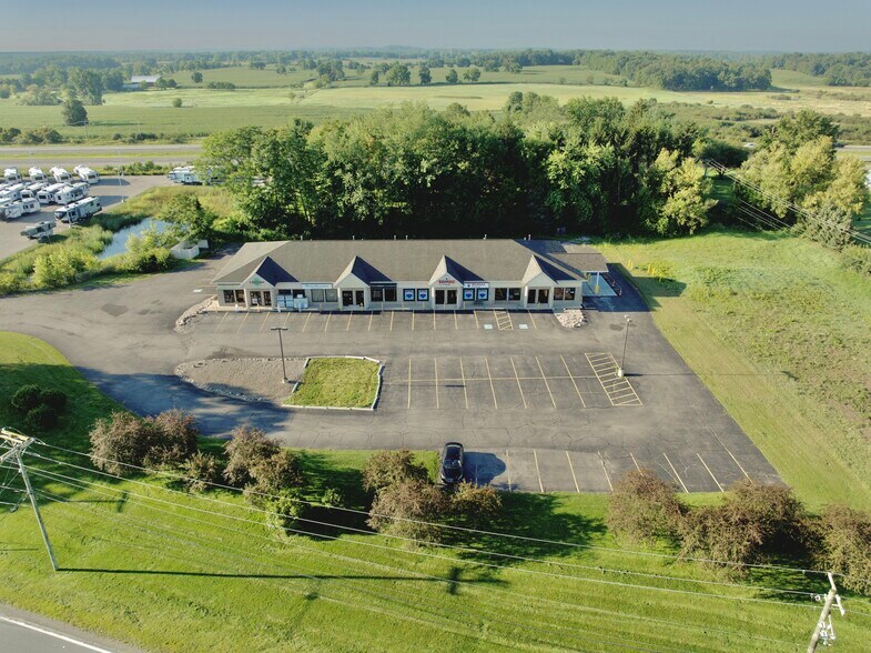 More Photos Of 12855 Old US Hwy 12, Chelsea Freestanding For Lease