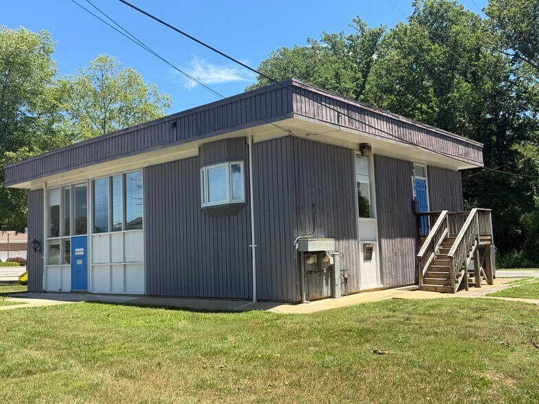 Primary Photo Of 2981 Solomons Island Rd, Edgewater Office For Sale