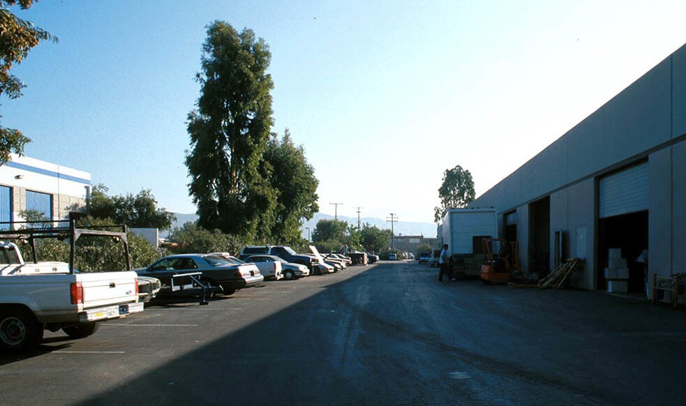 More Photos Of 2696 Lavery Ct, Newbury Park Warehouse For Lease