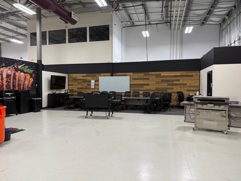 More Photos Of 1073 W 1700 N, Logan Light Manufacturing For Sale