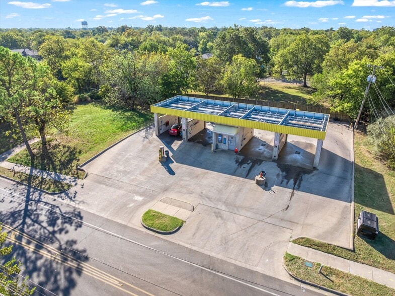 More Photos Of 3937 Lee St, Greenville Carwash For Sale