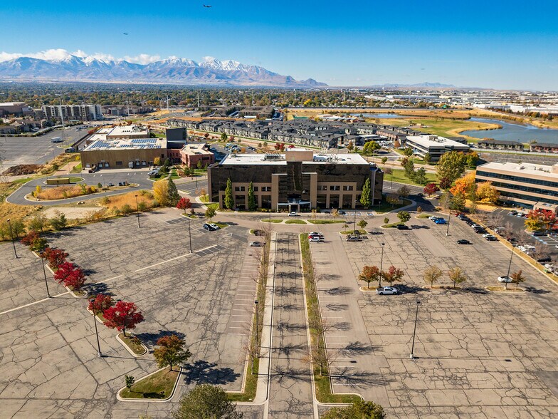 More Photos Of 2850 Decker Lake Dr, West Valley Unknown For Lease