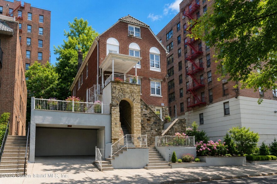 Primary Photo Of 2854 Kingsbridge Ter, Bronx Multifamily For Sale