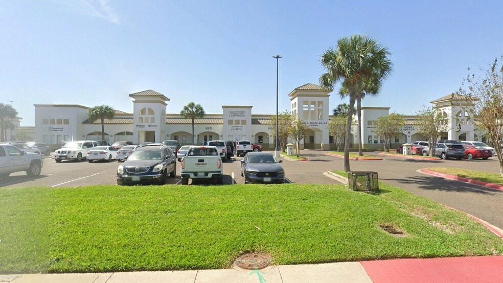 More Photos Of 1200 E Savannah Ave, McAllen Medical For Lease