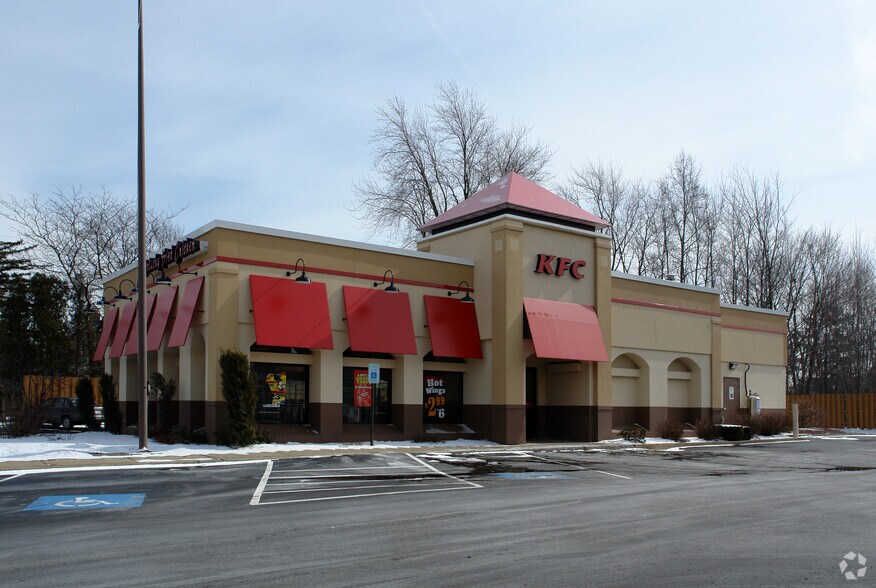 More Photos Of 5525 Royalton Rd, North Royalton Fast Food For Lease