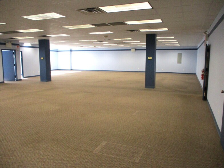 More Photos Of 501 Ditmas Ave, Brooklyn General Retail For Sale