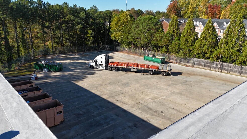 More Photos Of 4820 N Church Ln SE, Atlanta Warehouse For Lease