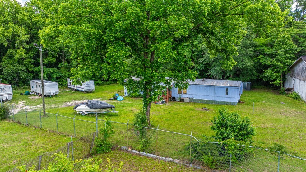 More Photos Of 1267 Trojan Rd, Cross Convenience Store For Sale