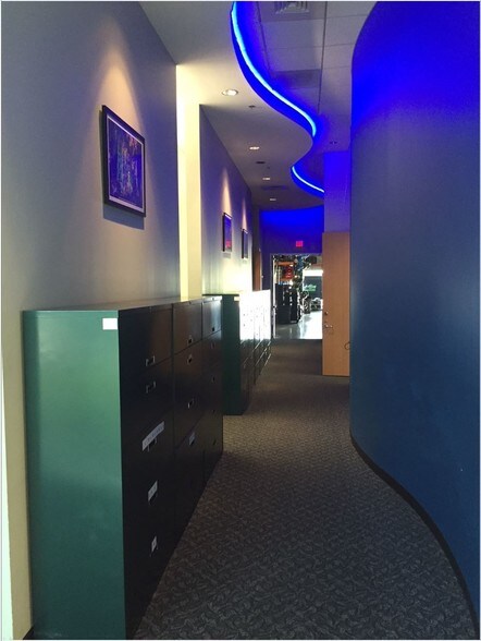 More Photos Of 16503 Air Center Blvd, Houston Unknown For Lease