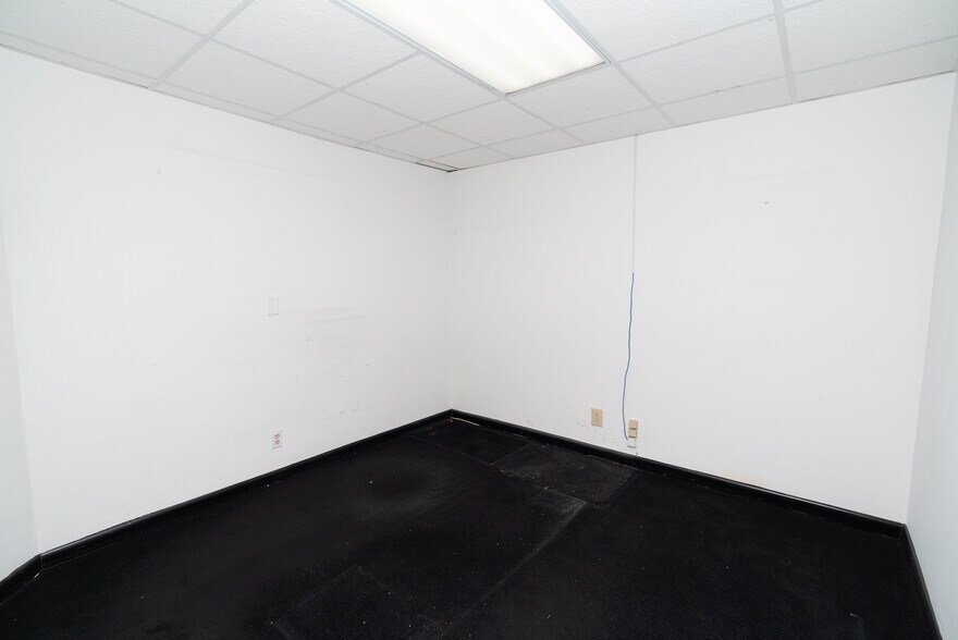 More Photos Of 441 S Federal Hwy, Deerfield Beach Medical For Sale