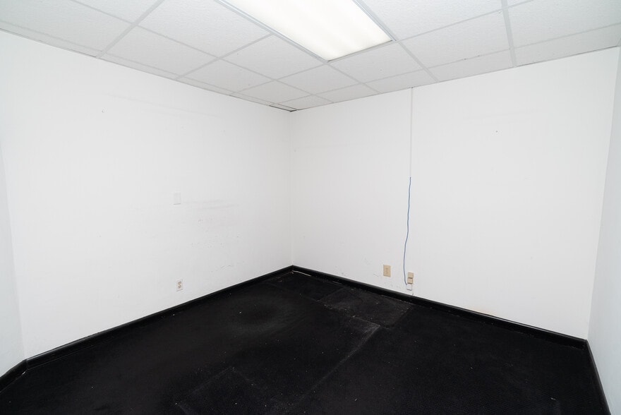 More Photos Of 441 S Federal Hwy, Deerfield Beach Medical For Sale