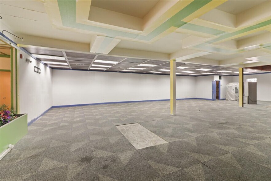 More Photos Of 2254-60 N 3rd St, Philadelphia Office For Sale