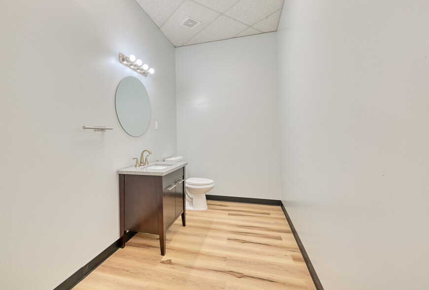 More Photos Of 5858 St Augustine Rd, Jacksonville Freestanding For Lease