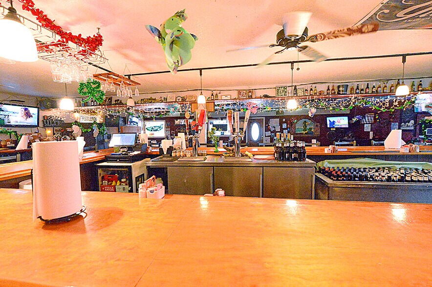 More Photos Of 4828 S Suncoast Blvd, Homosassa Restaurant For Sale