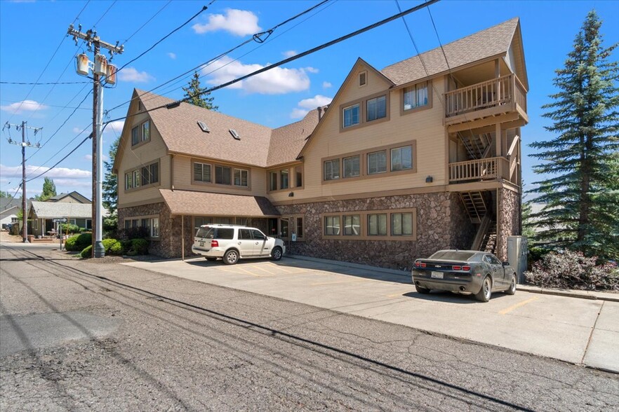 More Photos Of 405 N Beaver St, Flagstaff Office For Lease