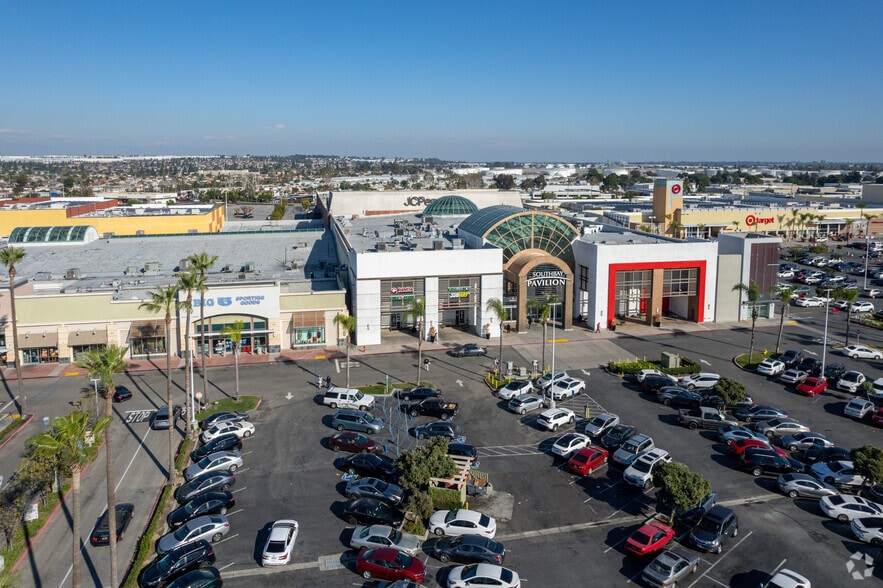 More Photos Of 20700 Avalon Blvd, Carson Unknown For Lease