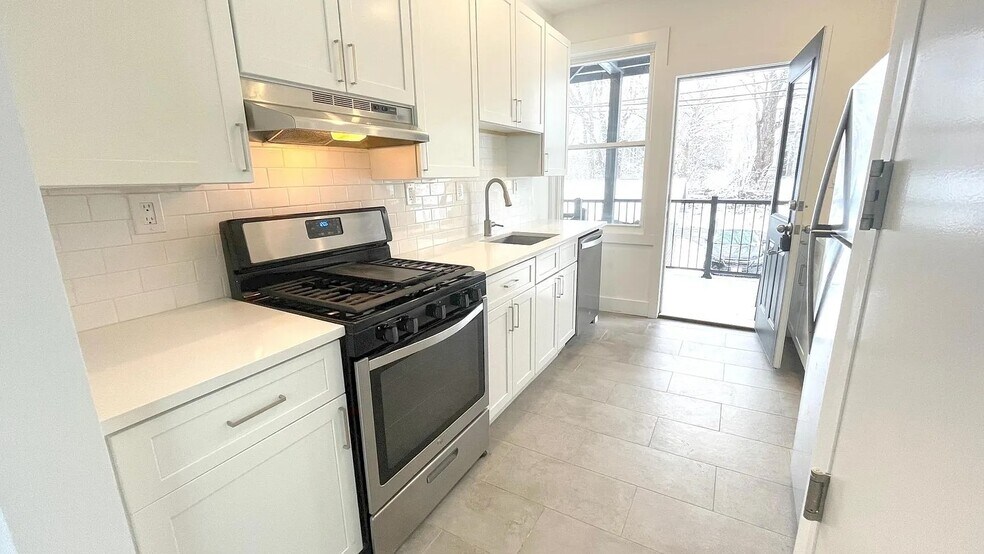 More Photos Of 514 State St, Hudson Apartments For Sale