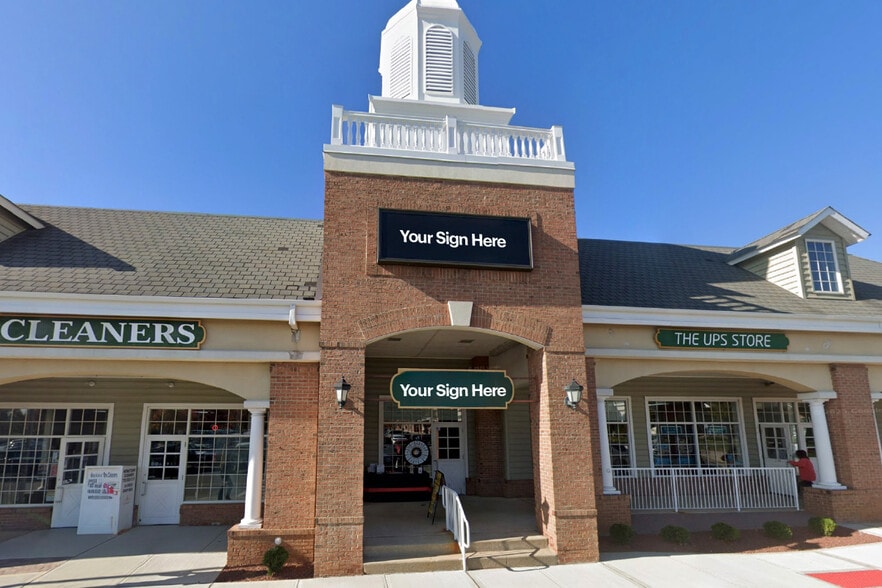 More Photos Of 401b W Main St, Freehold Unknown For Lease