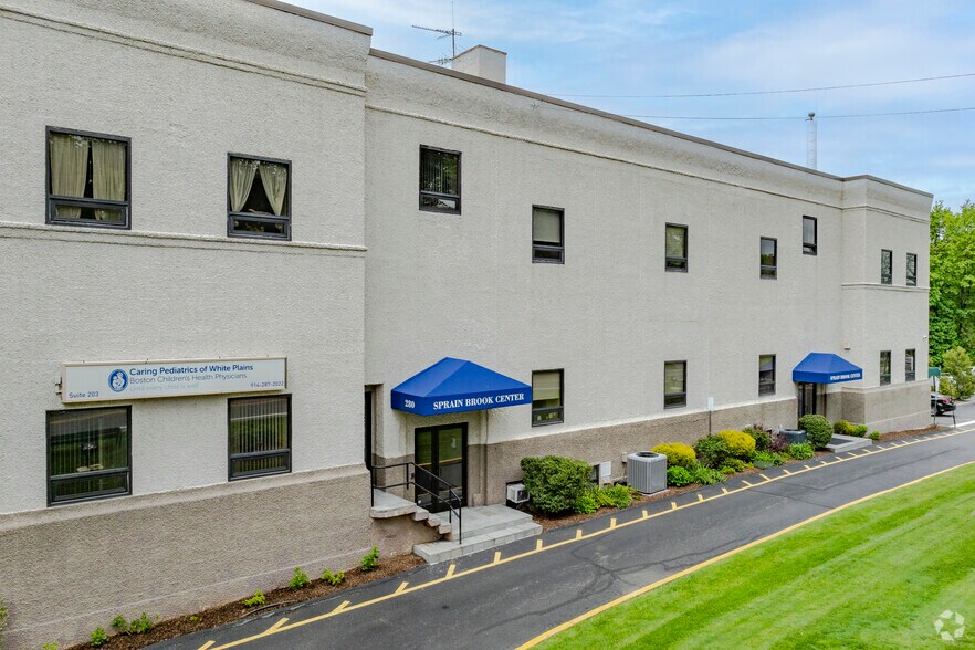 More Photos Of 280 Dobbs Ferry Rd, White Plains Medical For Lease