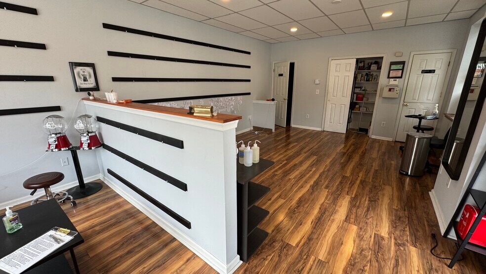 More Photos Of 95-97 E Broad St, Bethlehem Storefront Retail Residential For Lease