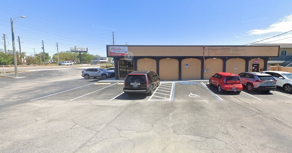 More Photos Of 6398 Ridge Rd, Port Richey General Retail For Lease