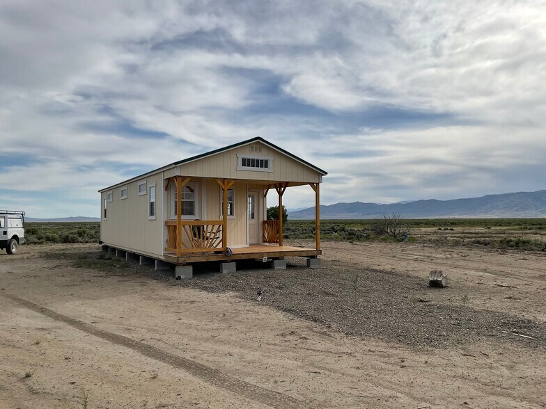Primary Photo Of SEC 5 TWP 34N RGE 63E MDB&M, Wells Land For Sale