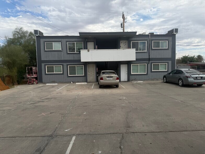 Primary Photo Of 700 Blair Ave, Calexico Apartments For Sale