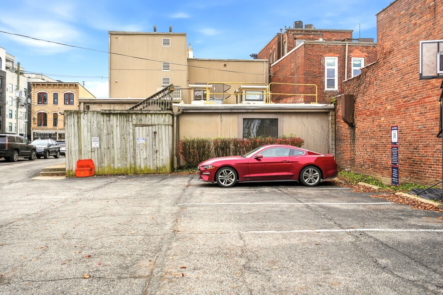 More Photos Of 713 E Market St, Louisville Office Residential For Sale