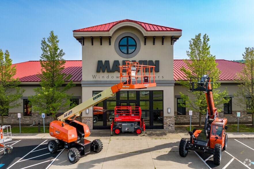 More Photos Of 3901 Us-11, Cortland Showroom For Lease