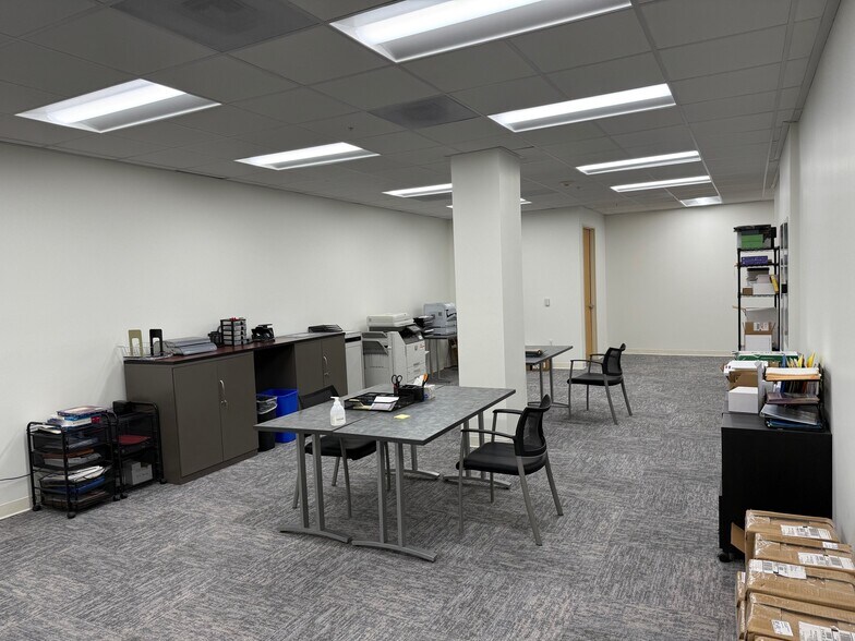 More Photos Of 100 Calhoun St, Charleston Office For Lease