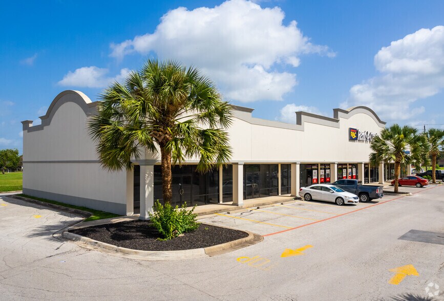More Photos Of 5850 Ruben M Torres Blvd, Brownsville Unknown For Lease